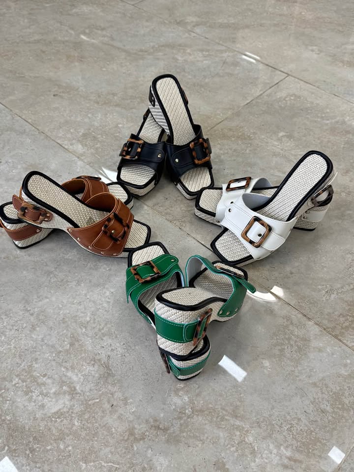 Sandal Foun