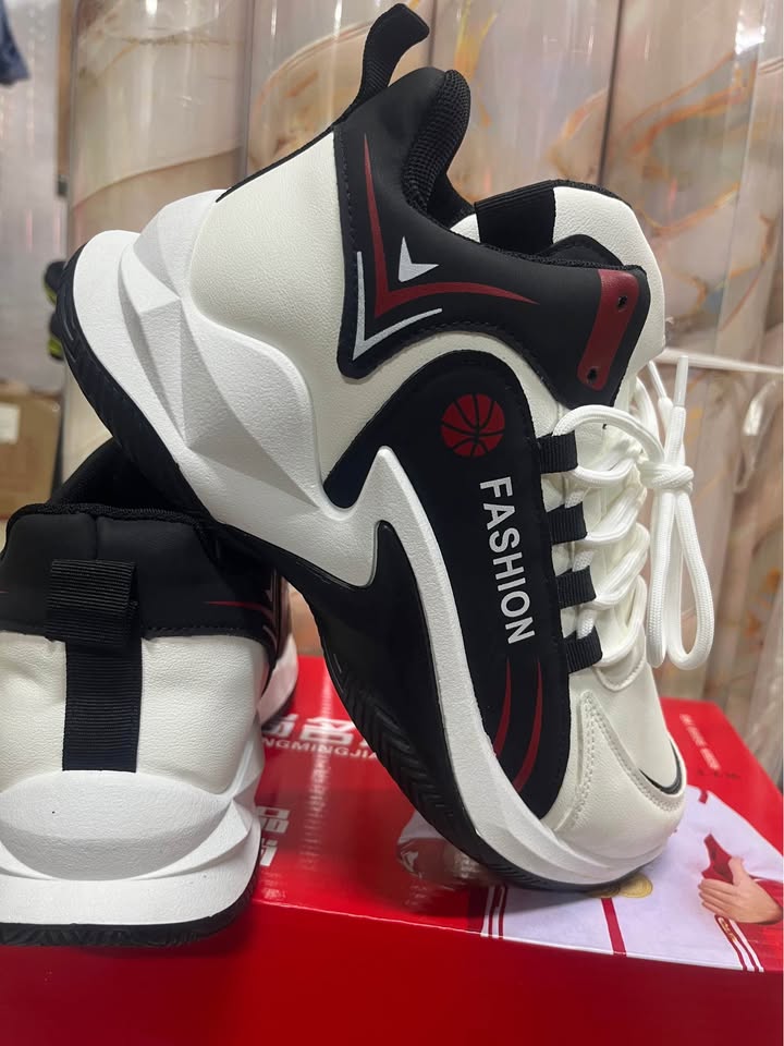 Sepatu Fashion